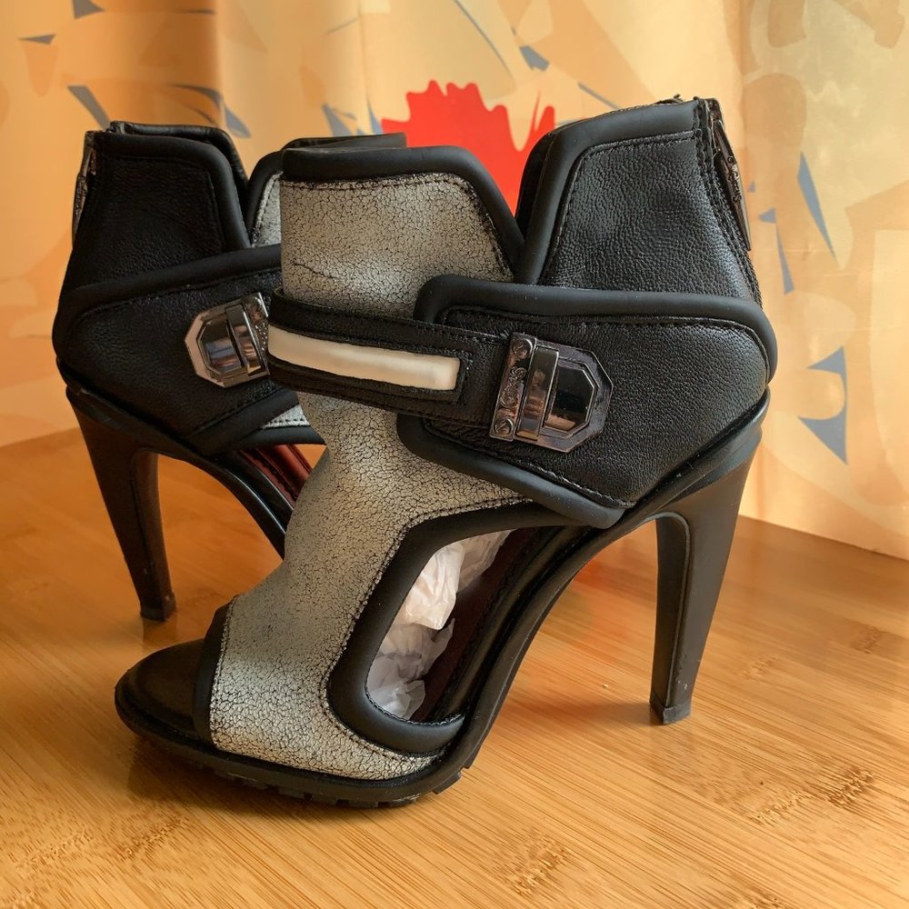 SALE! Sam Edelman Open Toe Ankle Boots